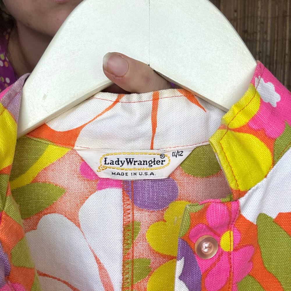 Vintage 1960s Lady Wrangler Floral Canvas Romper Jumpsuit Mod Pink Yellow - Picture 12 of 13